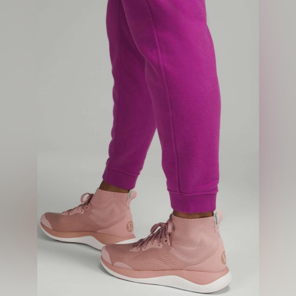 Lululemon  Loungeful High-Rise Jogger
Vivid Plum 16 - Picture 5 of 14